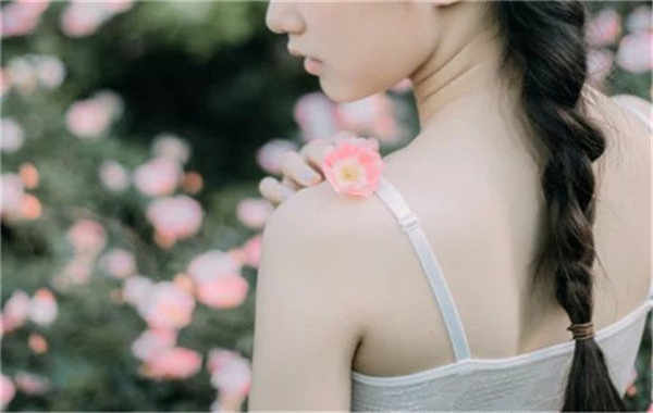渭滨香港胎儿多大能鉴定性别(香港抽血验男女预约) 渭滨香港胎儿多大能鉴定性别(香港抽血验男女预约)